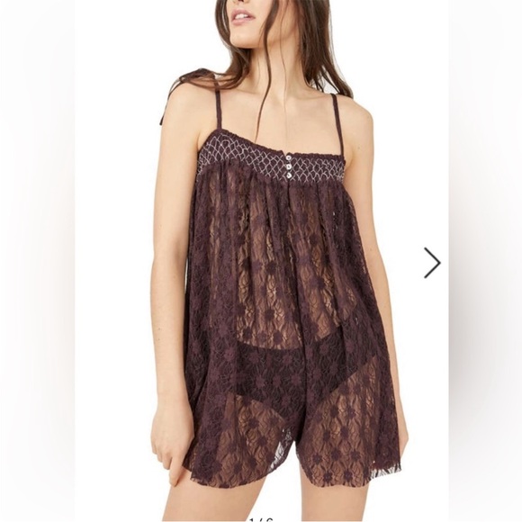 🌿FP Run the World Romper Lace Free People Oversized Babydoll - Picture 2 of 5